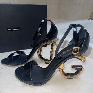 Dolce & Gabbana Baroch Glossy Black Heels with Gold Accents